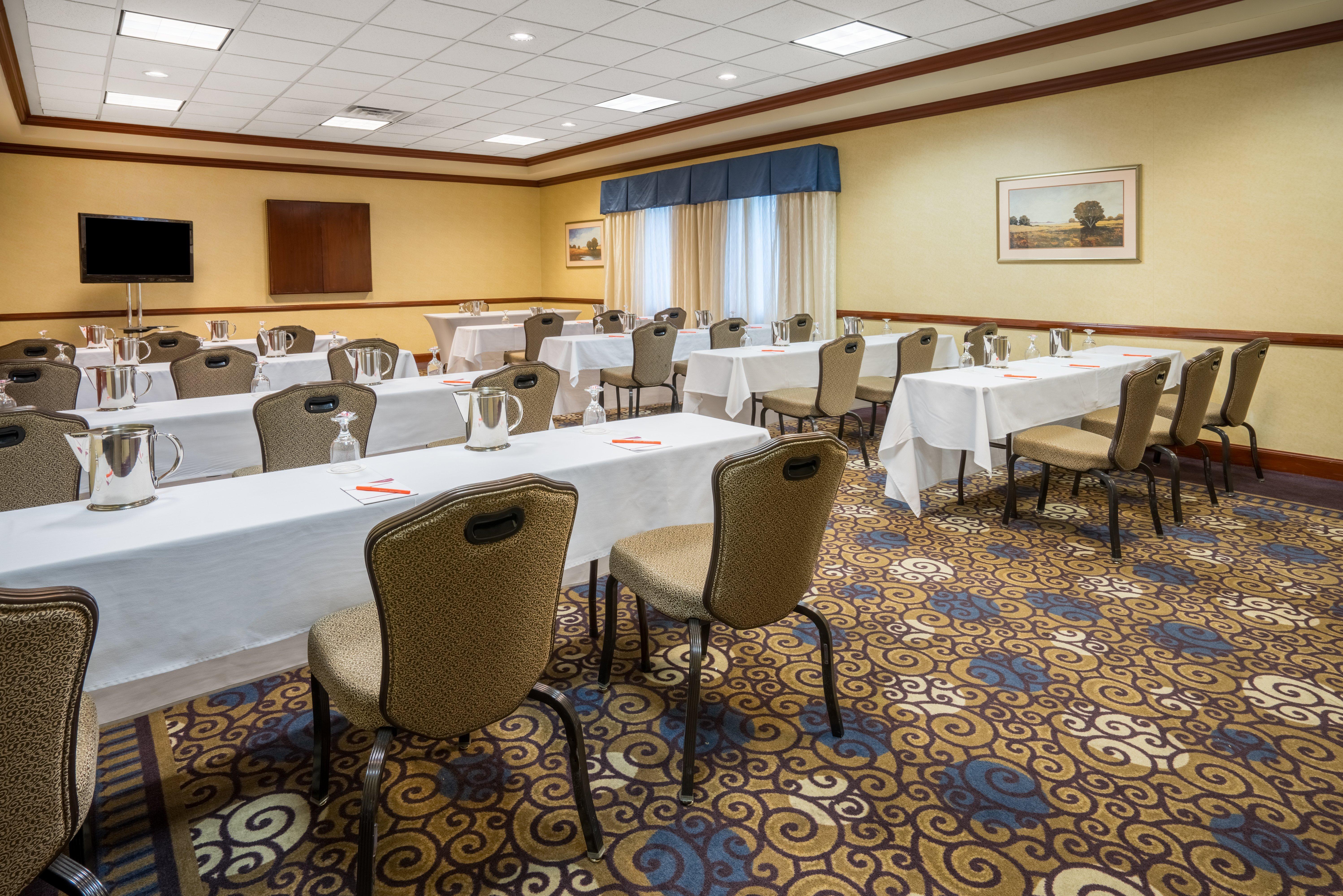 Crowne Plaza Hotel And Suites Pittsburgh South By Ihg Mt. Lebanon Exterior foto